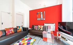 Jesouth Gorgeous Inn Open Plan Striking Splashy Flashy Wifi